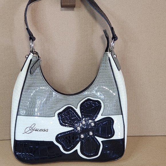 VINTAGE 80'S GUESS HANDBAG 👜 - Picture 1 of 11